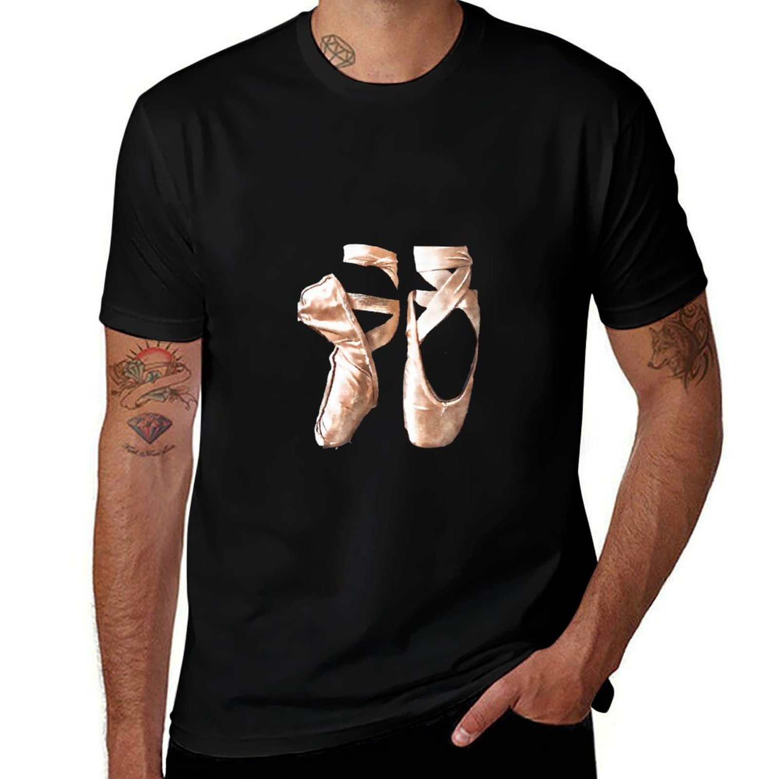 Pointe shoes T-Shirt essential - đánh giá và giá Men Shoes Essentials
